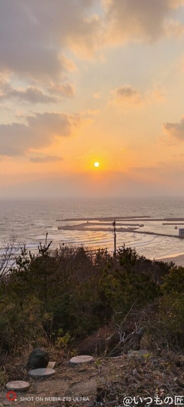 夕焼けをズーム撮影した写真 | スマホを検証してみた nubia Z70 Ultra カメラ 夕焼けをズーム撮影した写真